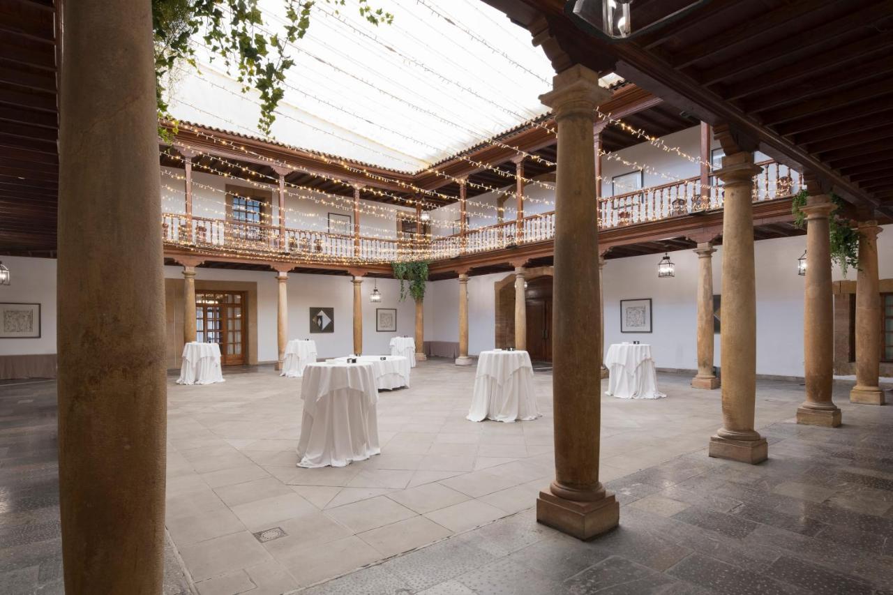 فندق يوروستارز دي لا ريكونكويستا اوفيدو المظهر الخارجي الصورة The University of Navarra's Arangoiti Hall